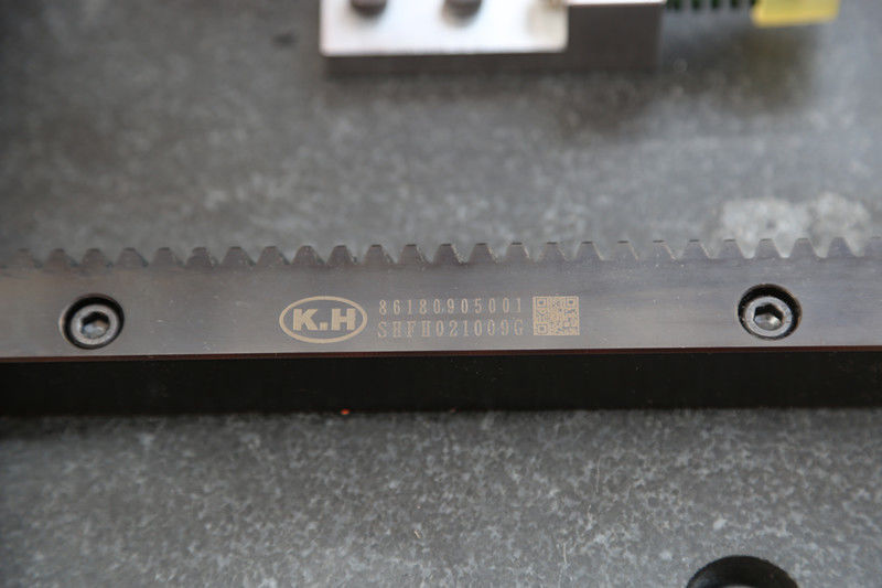 Επιδημικός Αντισταγονικός Διαχωριστής SD-R70 Υψηλής Ταχύτητας Ακρυλικό PMMA R10 R15 Μηχανή Λοξοτόμησης Γωνιών