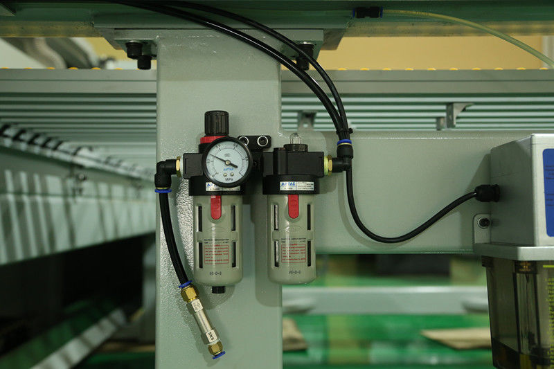 SD-1350 Ακρυλικό CNC Ηλεκτρονικό Πριονοκορδέλα  Ακρυλικό Τραπέζι Πριόνι Αυτόματης τροφοδοσίας Ακρυλικό Ηλεκτρονικό Πριόνι Κοπής για PMMA PS MS