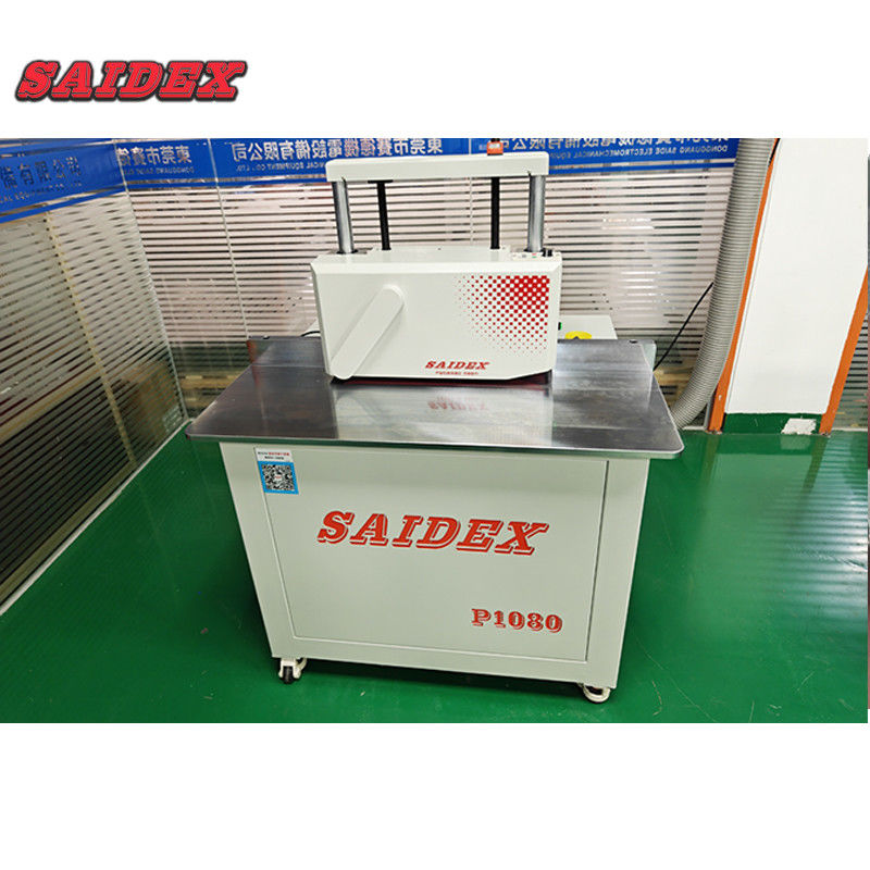 1 μέτρο Ευέλικτος 3kW Ακρυλικός γυαλιστήρας άκρων Χαμηλή κατανάλωση ενέργειας Αυτοματοποιημένη τροφοδοσία PMMA πλαστικό P1080